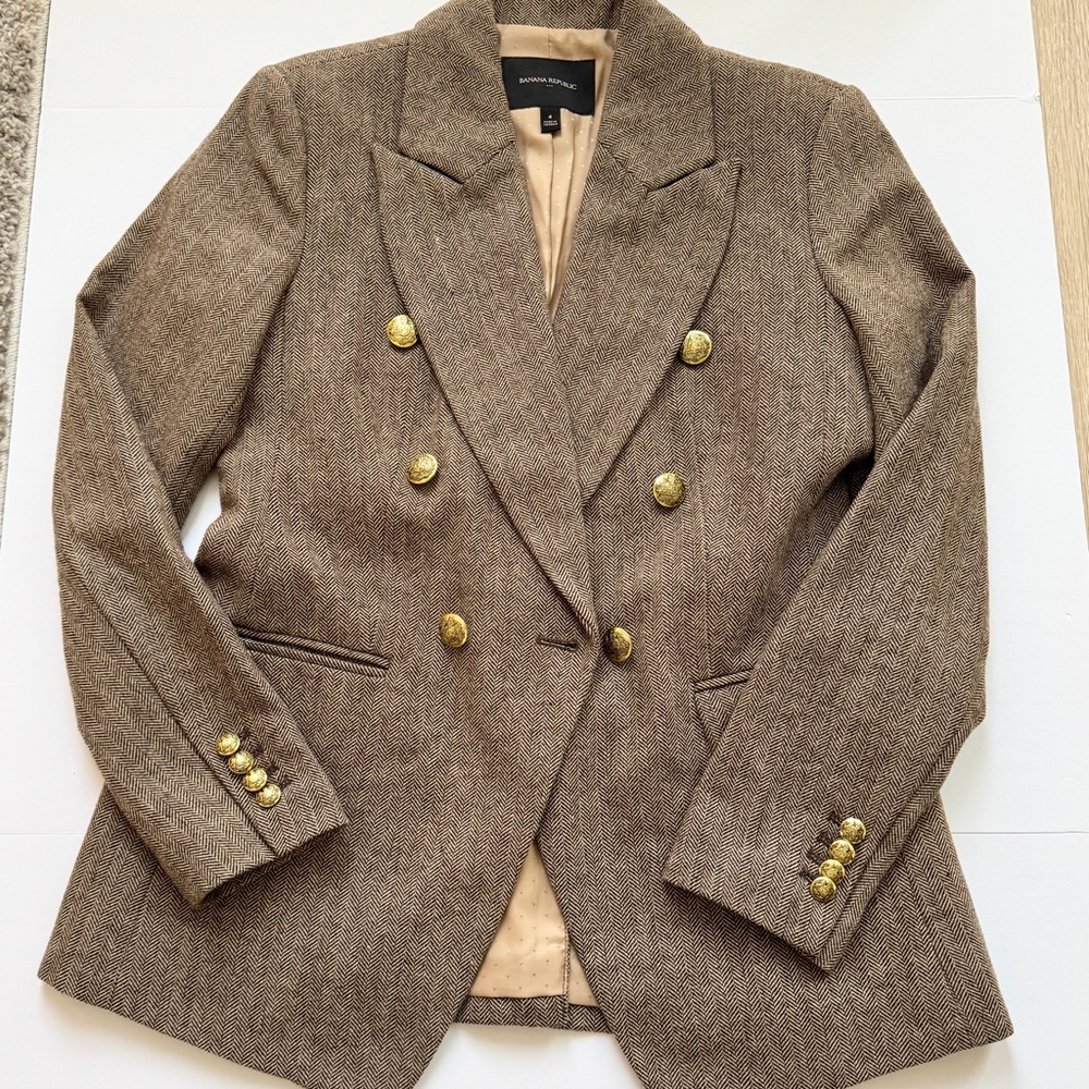 Banana Republic Brown Blazer with Gold Buttons